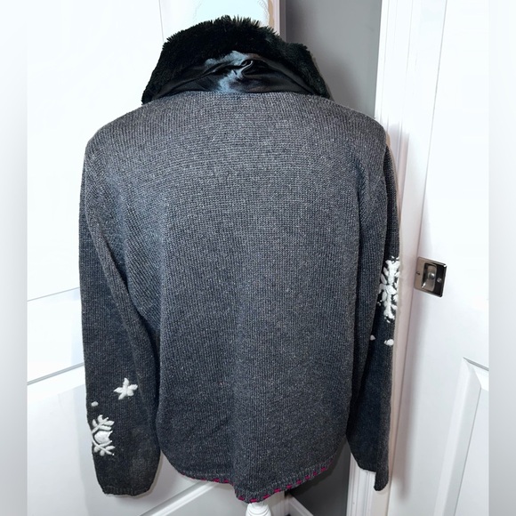Ugly Christmas Sweater Fashion Bug Snowflake Knit Zip Faux Fur Collar XL - Picture 3 of 11
